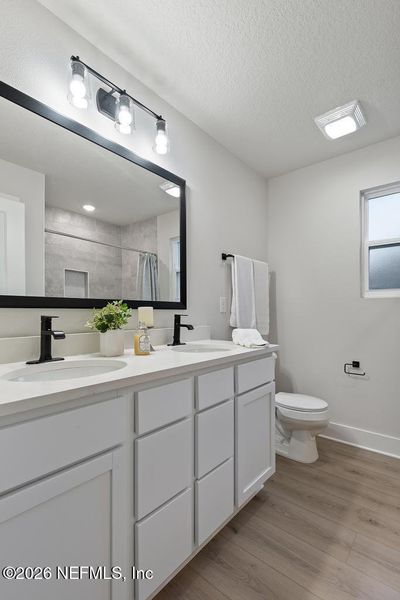 Furnished interior view inside a new home in , Jacksonville (Image 15).