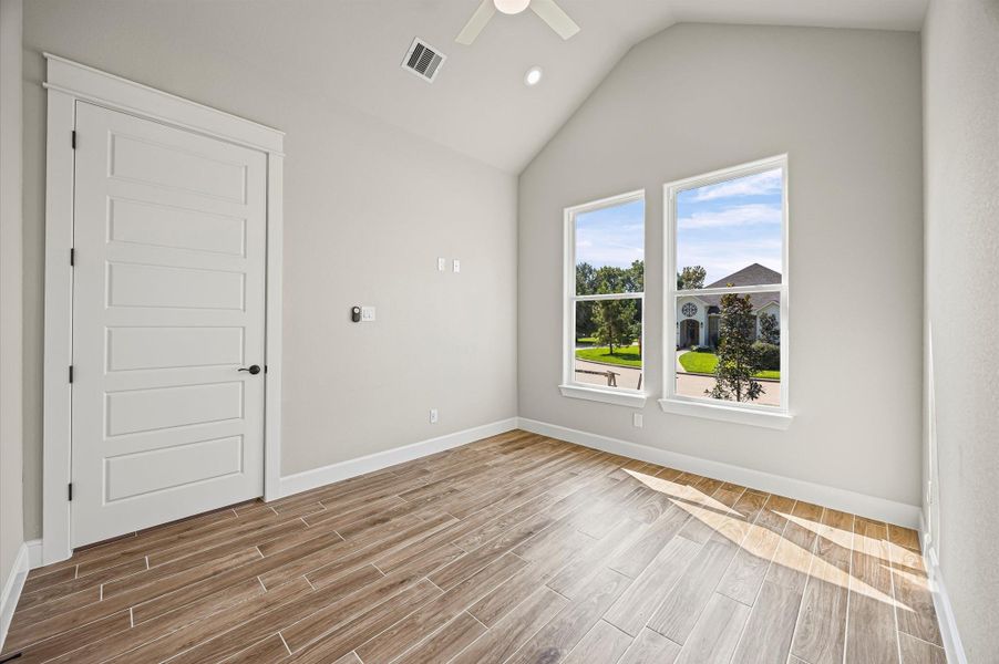 Spacious, unfurnished interior of a new home in , Montgomery (Image 27). Spacious, unfurnished interior of a new home in , Montgomery (Image 27).