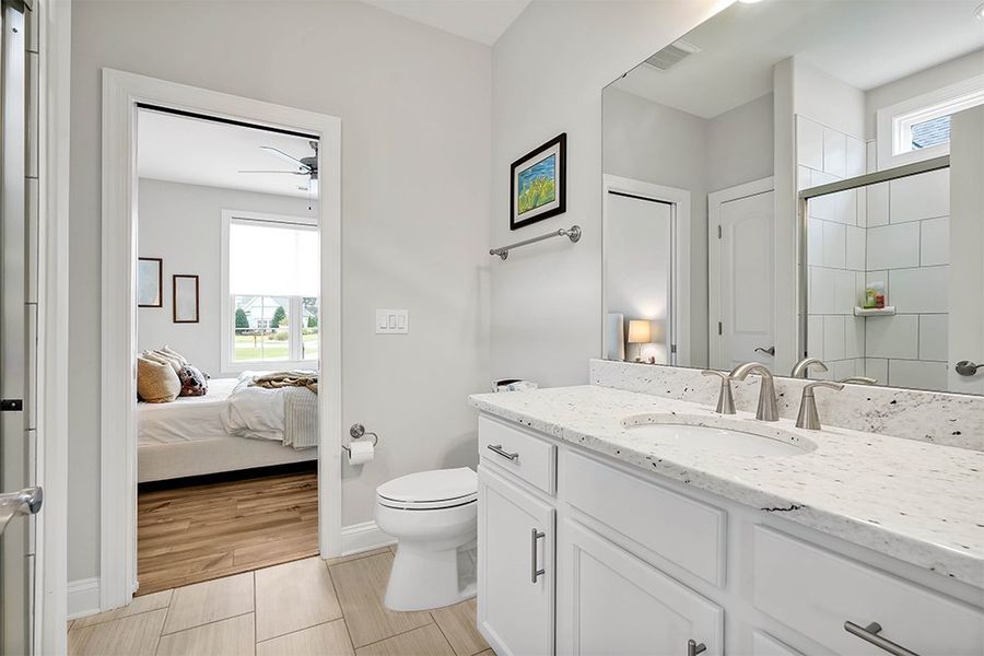 Bar Harbour II, Guest Bathroom