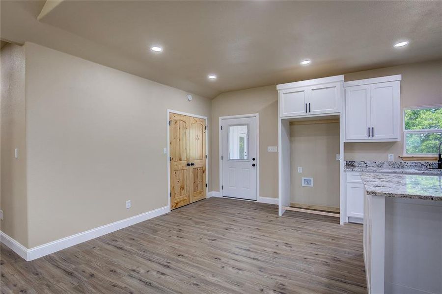 Spacious, unfurnished interior of a new home in , Terrell (Image 29). Spacious, unfurnished interior of a new home in , Terrell (Image 29).