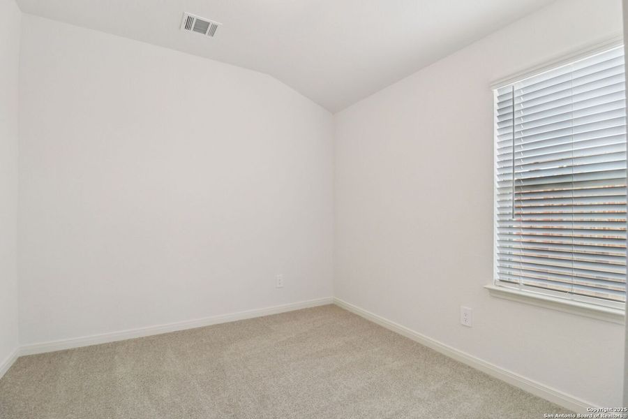 Spacious, unfurnished interior of a new home in Remington Ranch, San Antonio (Image 16). Spacious, unfurnished interior of a new home in Remington Ranch, San Antonio (Image 16).