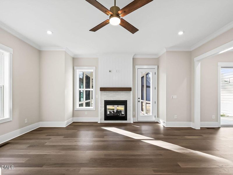 017-1280x960-living-room 017-1280x960-living-room