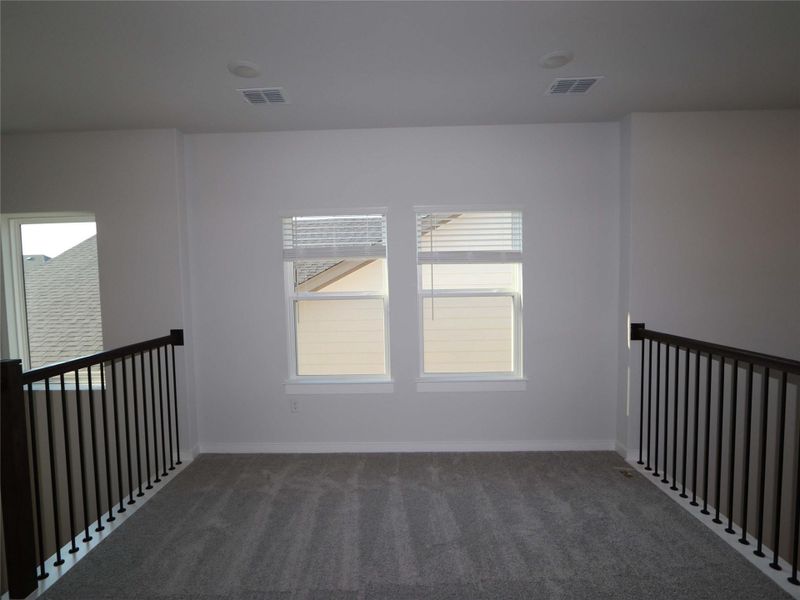 Spacious, unfurnished interior of a new home in Estancia West, Manchaca (Image 14). Spacious, unfurnished interior of a new home in Estancia West, Manchaca (Image 14).