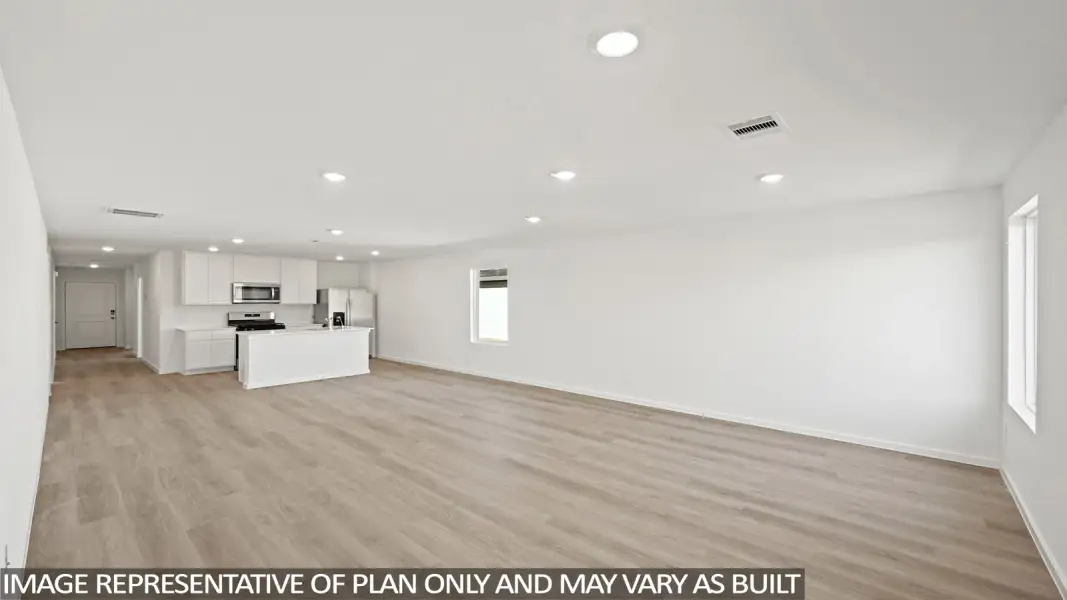 Spacious, unfurnished interior of a new home in Sunterra, Katy (Image 21).