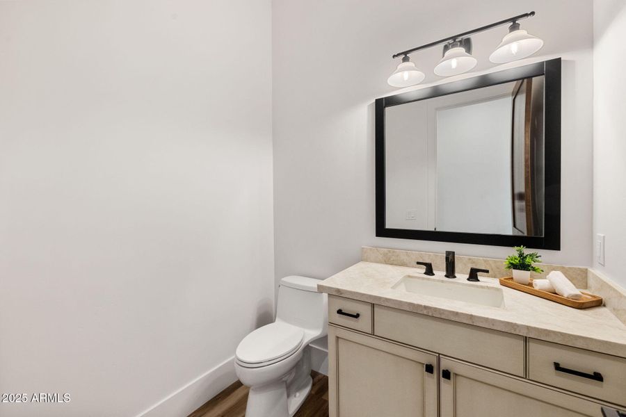 47-Powder Bathroom 1 47-Powder Bathroom 1