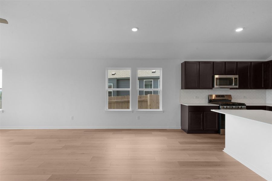 REPRESENTATIVE OF FLOOR PLAN ONLY REPRESENTATIVE OF FLOOR PLAN ONLY
