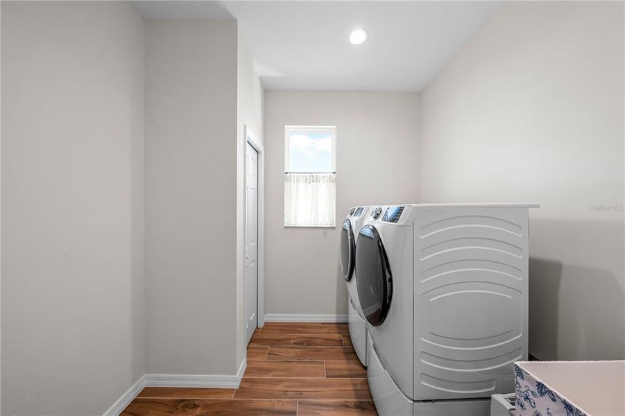 Furnished interior view inside a new home in , Ocala (Image 48).