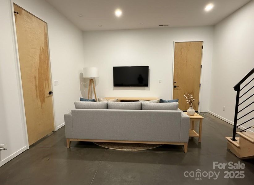 Virtually staged to show alternative to workshop Virtually staged to show alternative to workshop