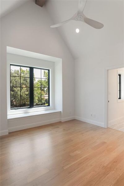 Spacious, unfurnished interior of a new home in , Richardson (Image 20).