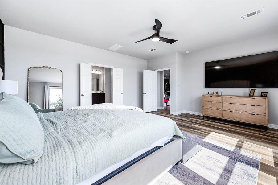 Furnished interior view inside a new home in Sunterra 60ft, Katy (Image 3). Furnished interior view inside a new home in Sunterra 60ft, Katy (Image 3).