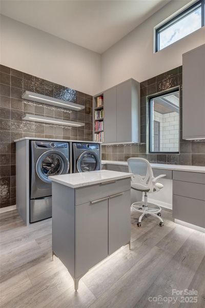 Furnished interior view inside a new home in , Belmont (Image 10).