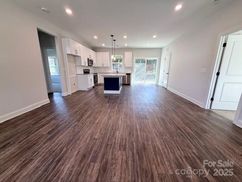 Spacious, unfurnished interior of a new home in , Gastonia (Image 36).