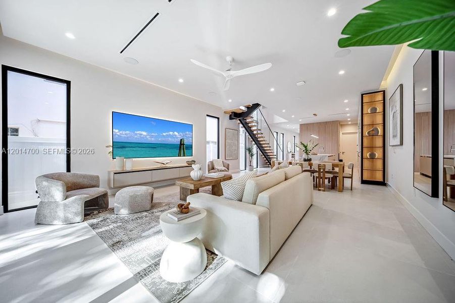 Furnished interior view inside a new home in , Fort Lauderdale (Image 61).