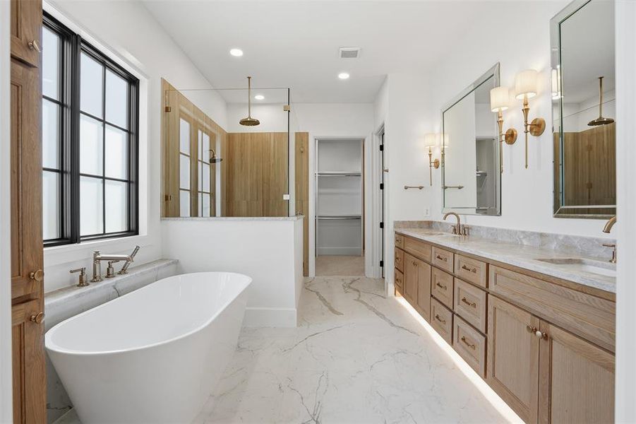 Furnished interior view inside a new home in , Fort Worth (Image 7).