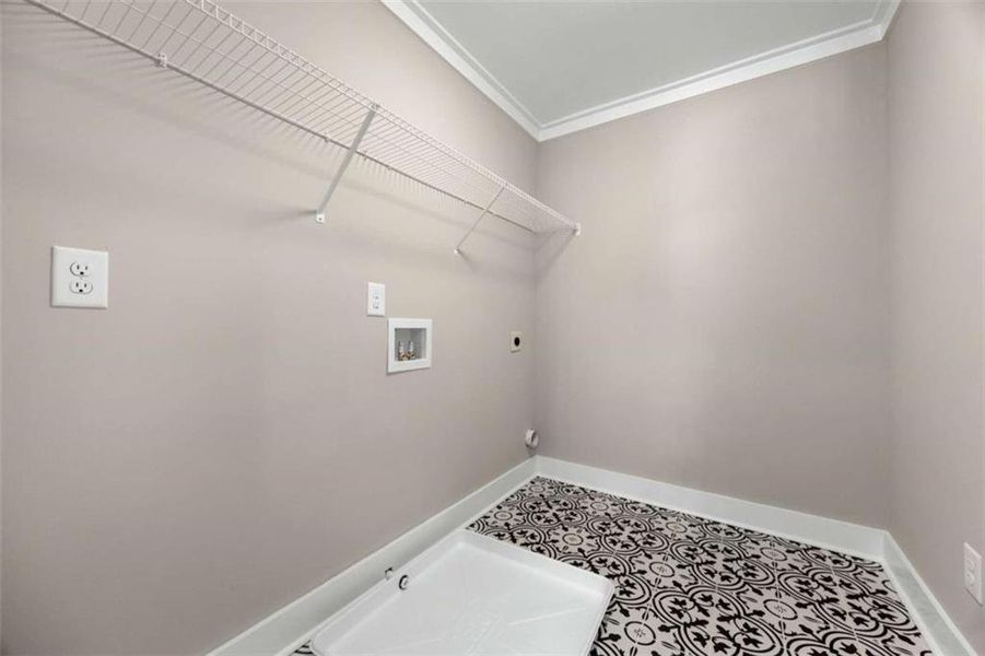 Spacious, unfurnished interior of a new home in , Monroe (Image 21).