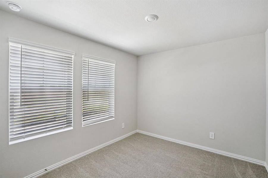 Spacious, unfurnished interior of a new home in Trails of Lavon - Spring Series, Lavon (Image 26).