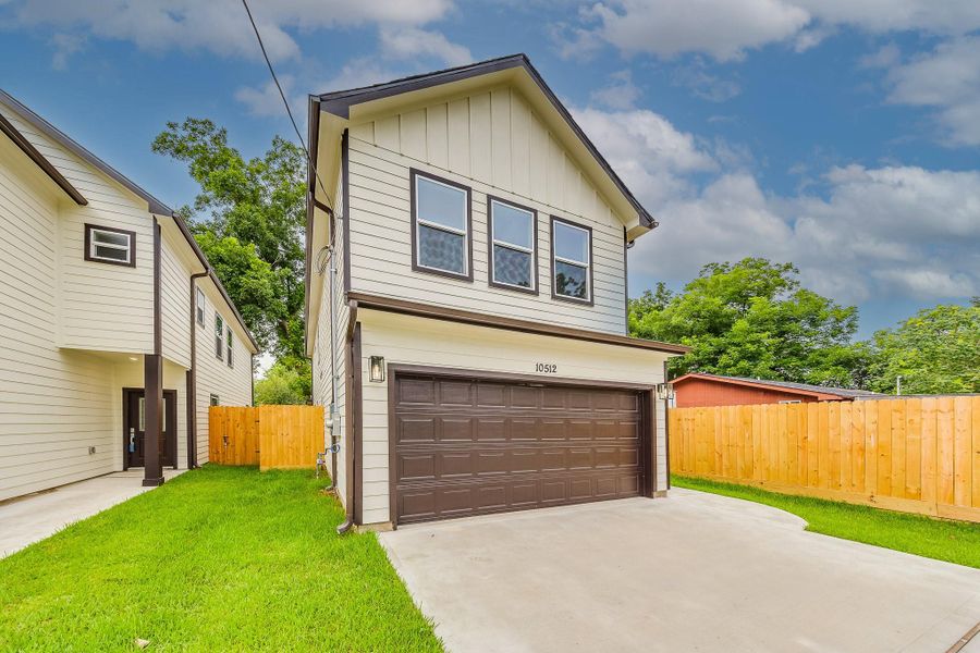 Brand new, never lived in! Modern finishes throughout, move in today and make it yours! Brand new, never lived in! Modern finishes throughout, move in today and make it yours!