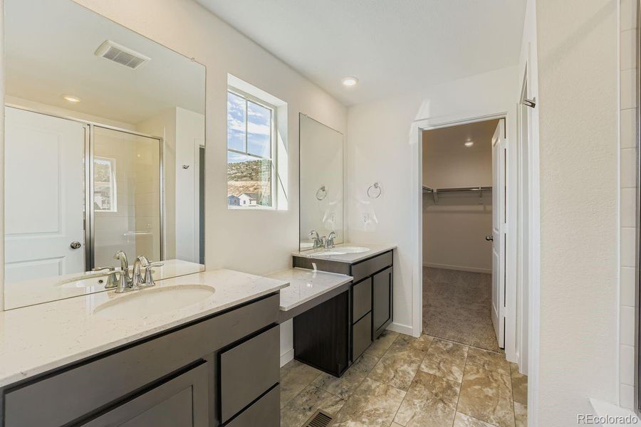 Furnished interior view inside a new home in Ken-Caryl Ranch: The Pioneer Collection, Littleton (Image 5). Furnished interior view inside a new home in Ken-Caryl Ranch: The Pioneer Collection, Littleton (Image 5).