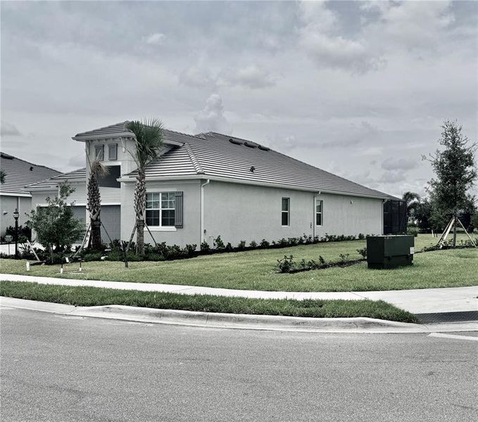 Image 37 of a home in Calusa Country Club. Image 37 of a home in Calusa Country Club.