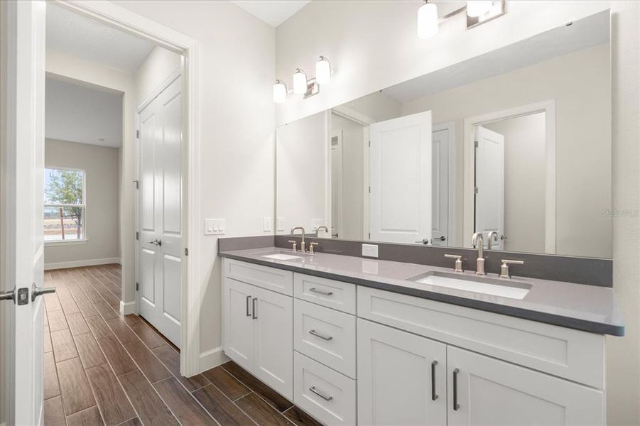 Furnished interior view inside a new home in , Kissimmee (Image 8).