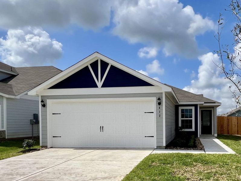 Image 6 of a home in Trails at Cochran Ranch. Image 6 of a home in Trails at Cochran Ranch.
