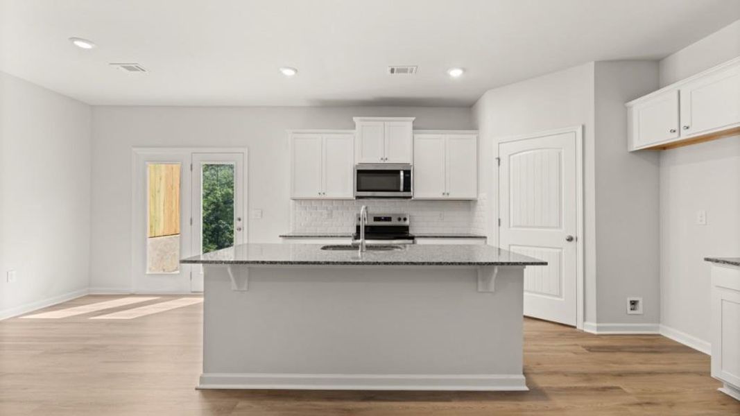 Furnished interior view inside a new home in Mountain Park, Dahlonega (Image 6). Furnished interior view inside a new home in Mountain Park, Dahlonega (Image 6).