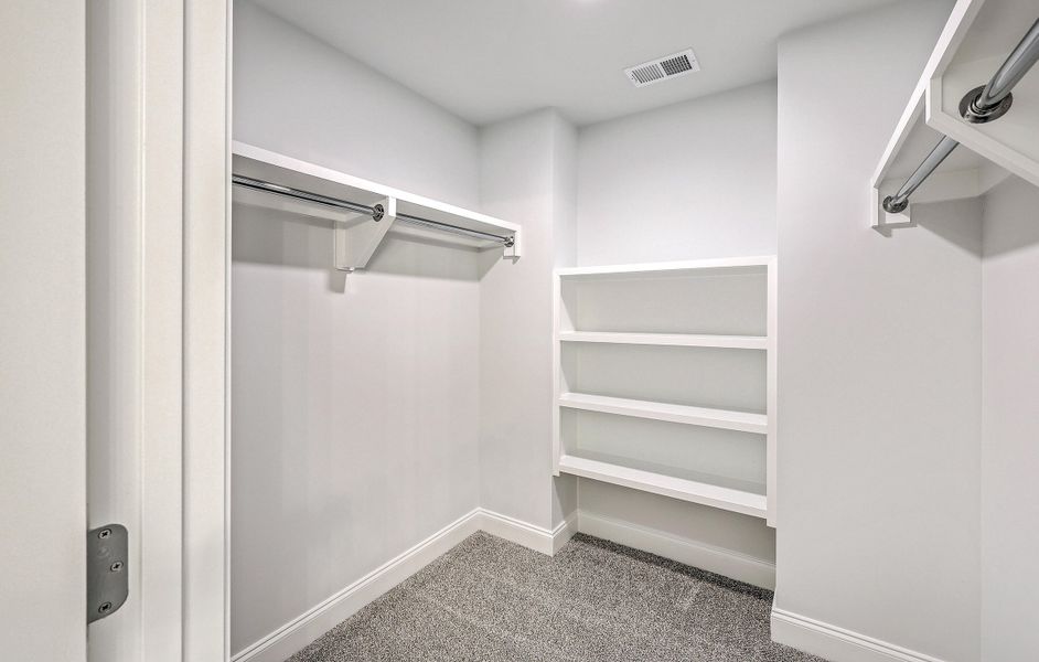 Image 21 of a home in .
