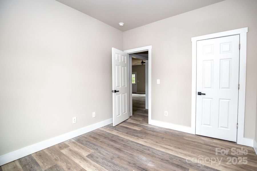 Spacious, unfurnished interior of a new home in , Hickory (Image 10).