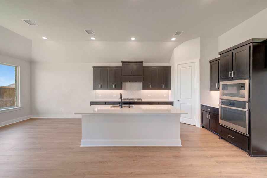 Furnished interior view inside a new home in LaPrelle, Fort Worth (Image 7).