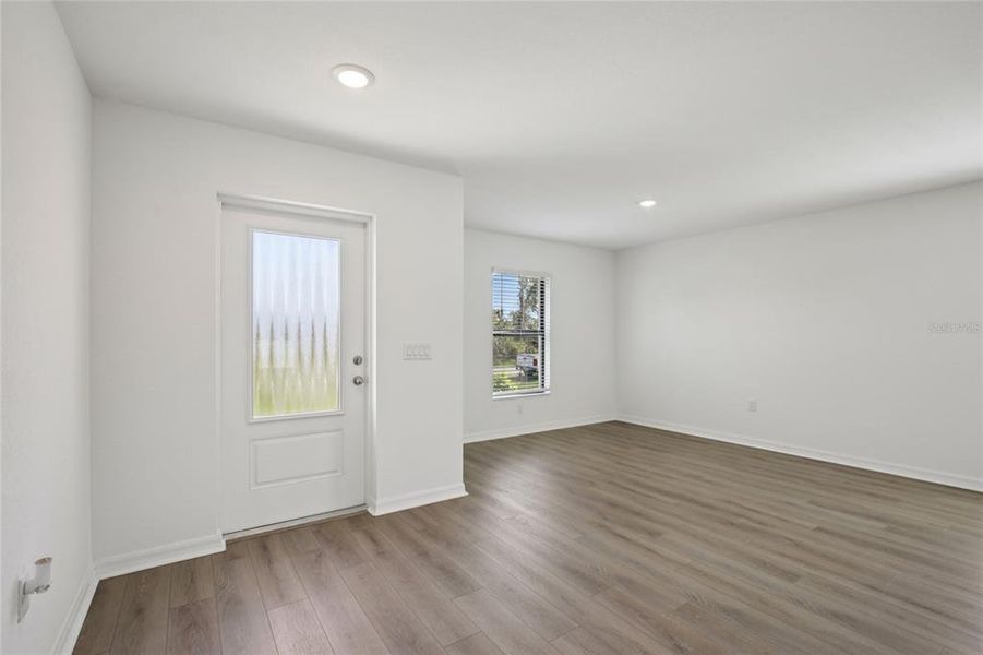 Spacious, unfurnished interior of a new home in , Port Charlotte (Image 33).