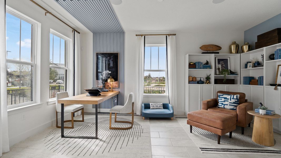 Representative furnished interior of a home built from the Lantana End Unit by DRB Homes in Parkview at Hamlin, Winter Garden (Image 9).