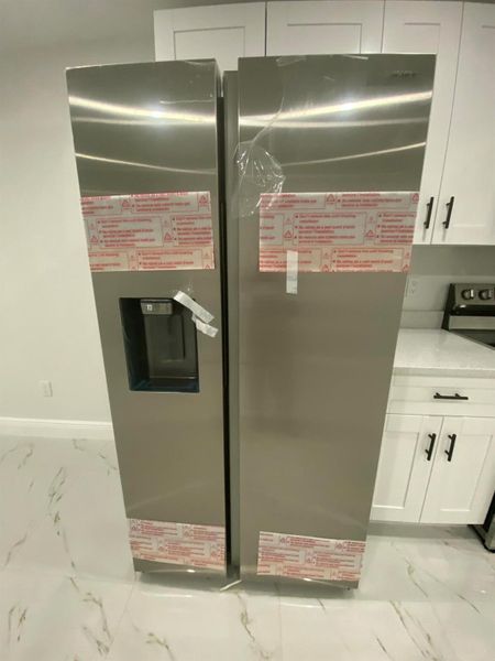 Close-up of interior finishes inside a home in , Indiantown (Image 13).