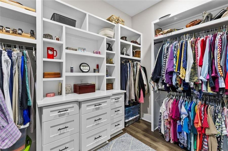 Furnished interior view inside a new home in , Bethlehem (Image 51).