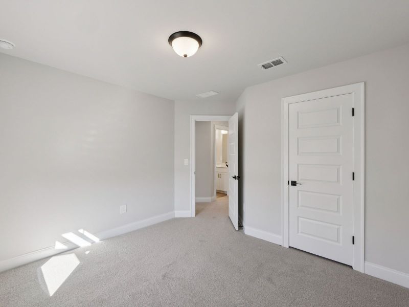 Spacious, unfurnished interior of a new home in Hemingway - Highland Series, Cumming (Image 20).