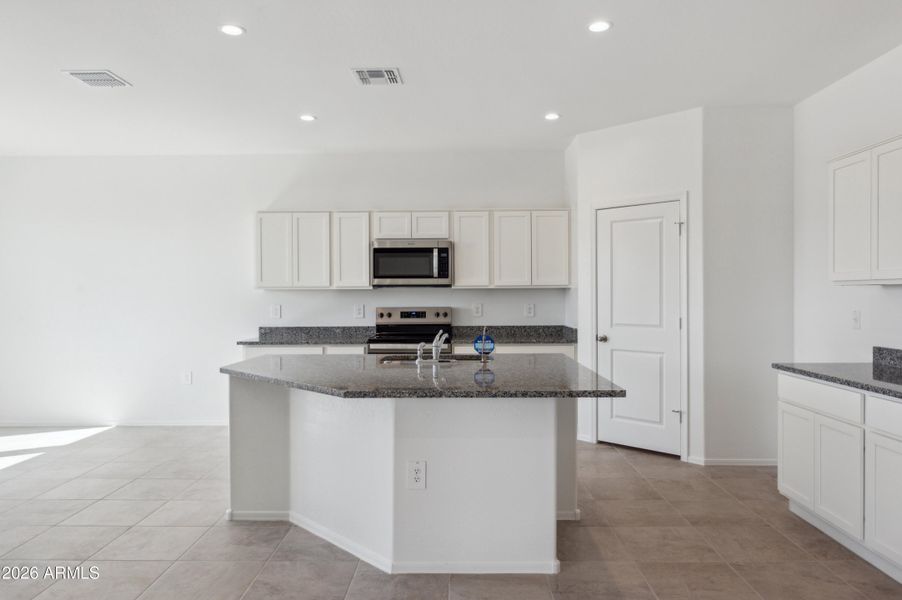 12-print-1561-e-mason-dr-lot-280-carlton