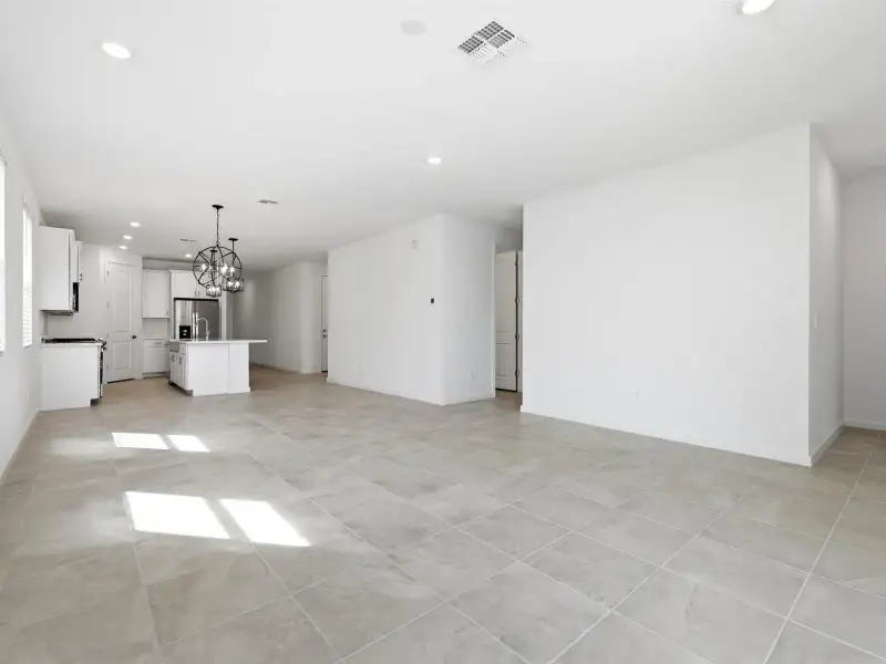 Spacious, unfurnished interior of a new home in Entrada Estate Series, Tolleson (Image 10).