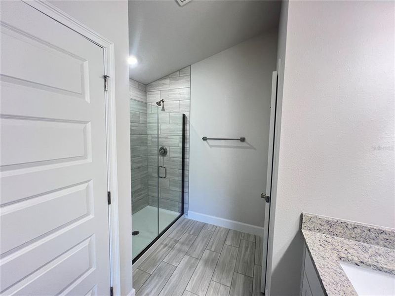 Image 19 of a home in Abbey Glen.