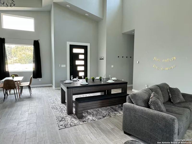 Furnished interior view inside a new home in , Spring Branch (Image 19).