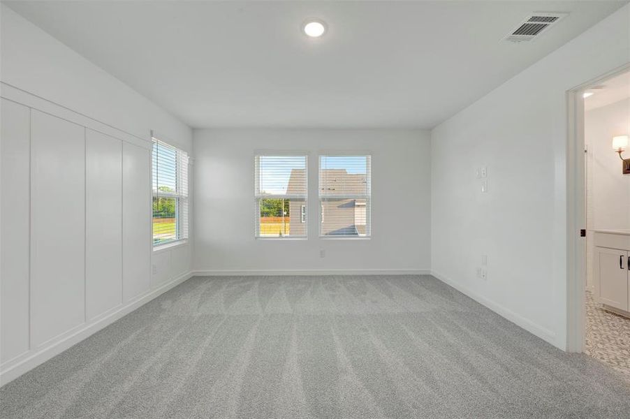 Spacious, unfurnished interior of a new home in Providence Commons, Providence Village (Image 22). Spacious, unfurnished interior of a new home in Providence Commons, Providence Village (Image 22).