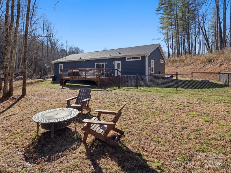 Exterior details and patio area of a home in , Hendersonville (Image 20).