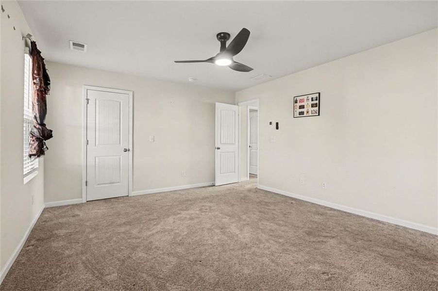 Spacious, unfurnished interior of a new home in , Covington (Image 25).