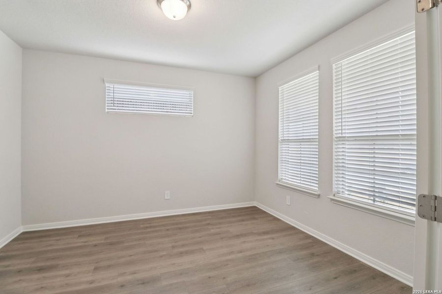 Spacious, unfurnished interior of a new home in Fox Falls, Boerne (Image 37). Spacious, unfurnished interior of a new home in Fox Falls, Boerne (Image 37).
