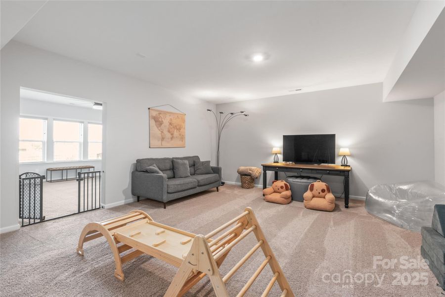 Image 37 of a home in . Image 37 of a home in .