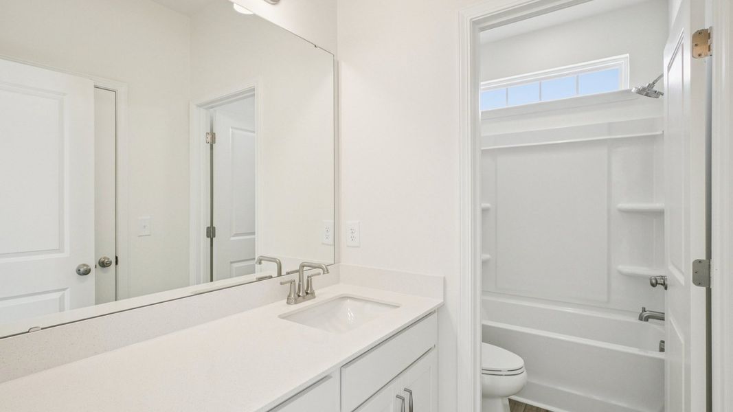 Representative furnished interior of a home built from the Stonehaven by DRB Homes in Blake Pond, Lillington (Image 39).