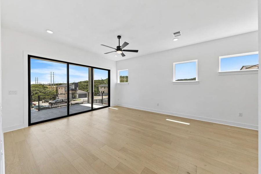 Lantana A family room