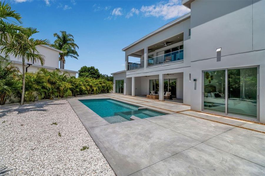 Front exterior of a new home in , Sarasota, FL, highlighting curb appeal (Image 26).