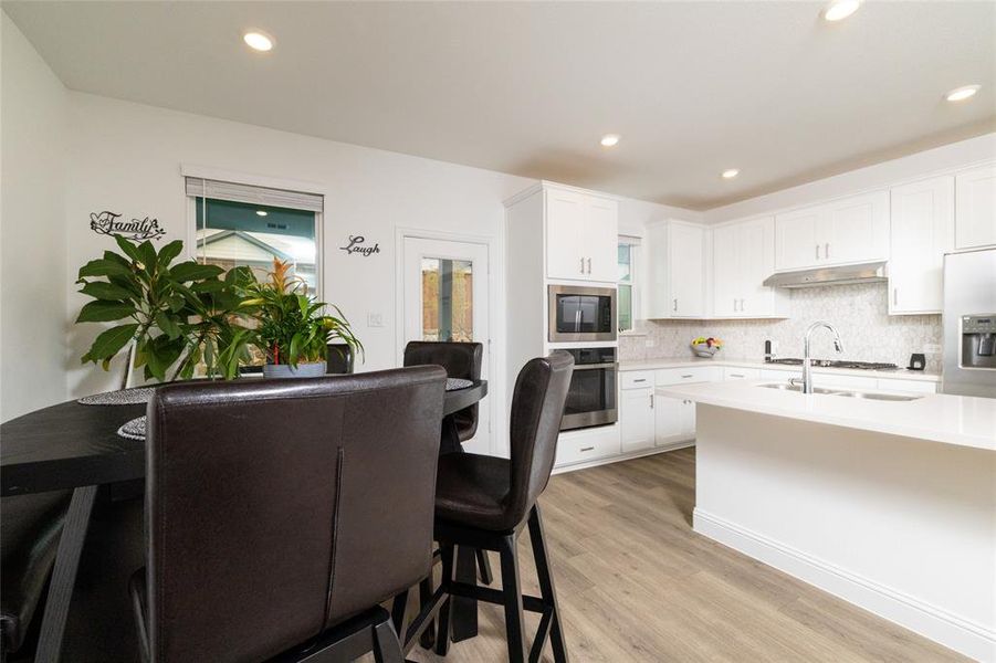Furnished interior view inside a new home in , Fort Worth (Image 32). Furnished interior view inside a new home in , Fort Worth (Image 32).