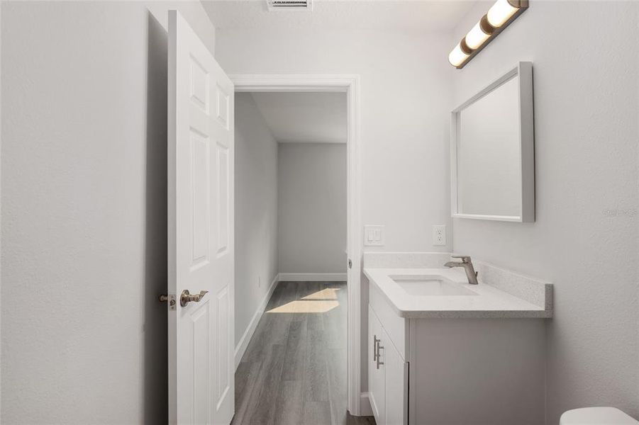 Furnished interior view inside a new home in , Dunnellon (Image 11).