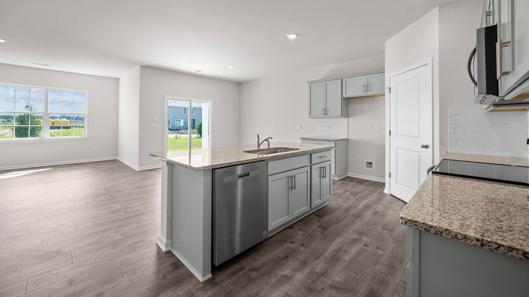 Furnished interior view inside a new home in Ridgewood Farms, Winterville (Image 4).