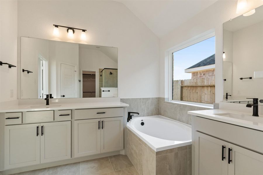 Furnished interior view inside a new home in Creekhaven, Arcola (Image 18).